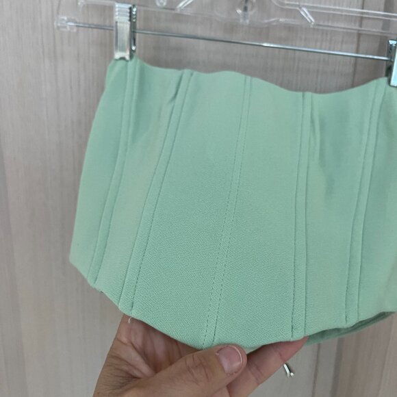 Princess Polly - Picture 2 of 8